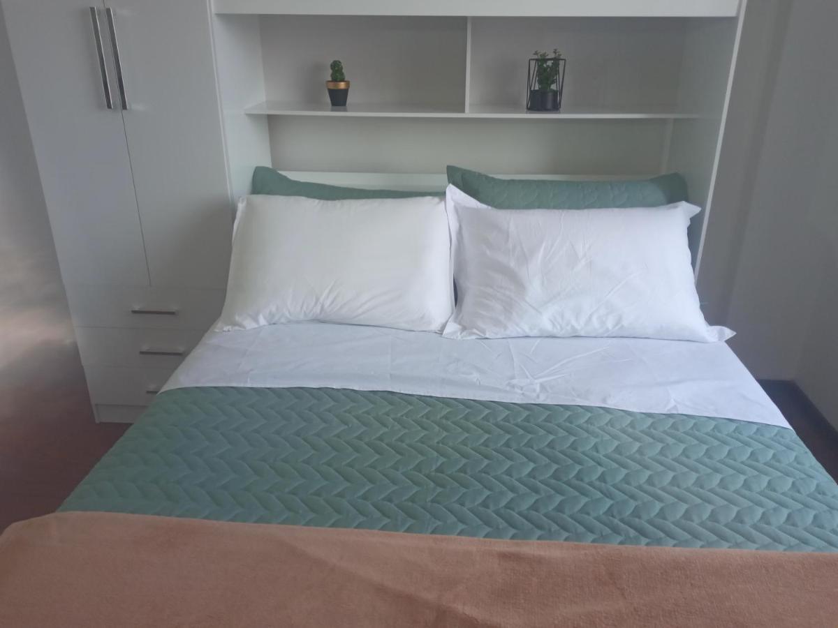 Apartamento funcional e confortável em Curitiba Exterior foto